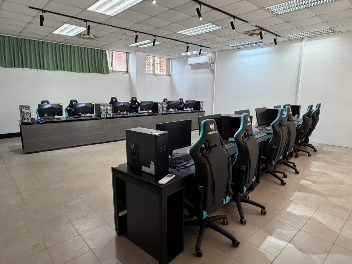 電競專業教室